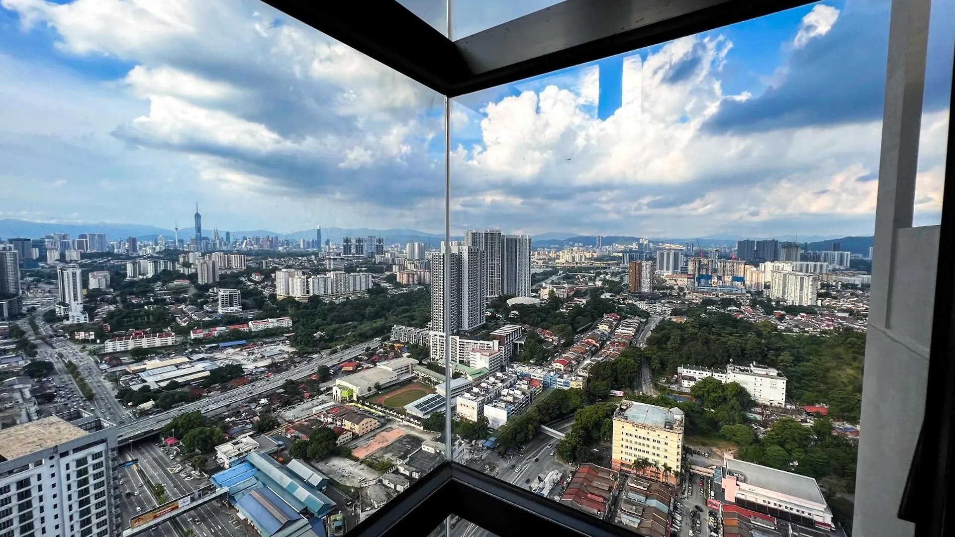الشقق الفندقية Millerz Square Kuala Lumpur - Sky Pool & Gym - Free Parking, Wifi 0*,