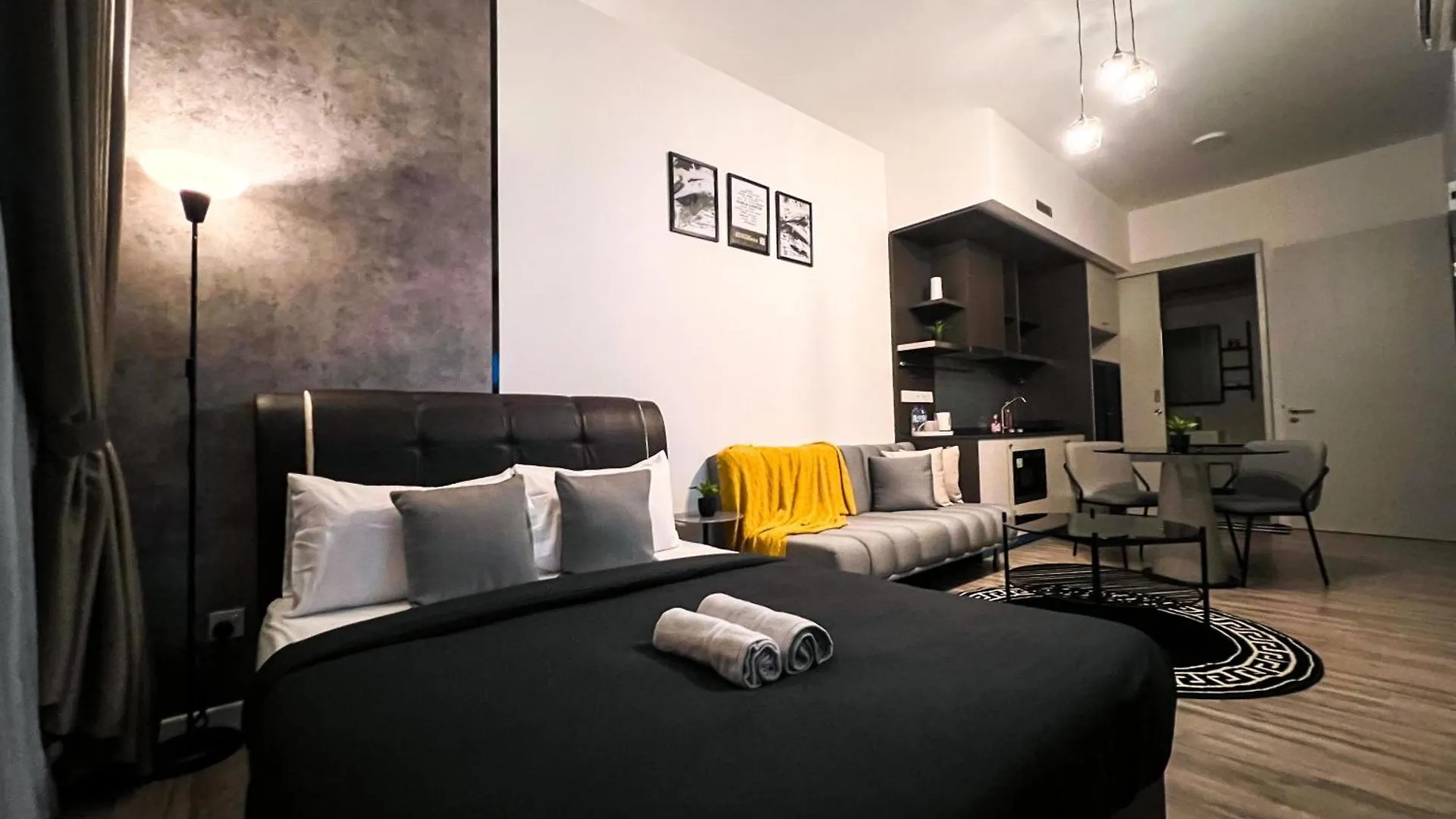 شقة فندقية الشقق الفندقية Millerz Square Kuala Lumpur - Sky Pool & Gym - Free Parking, Wifi